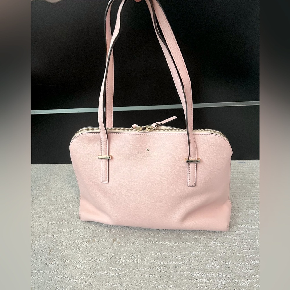 Like new Kate Spade handbag